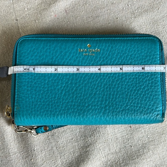 Turquoise kate spade Wristlet - Picture 6 of 8